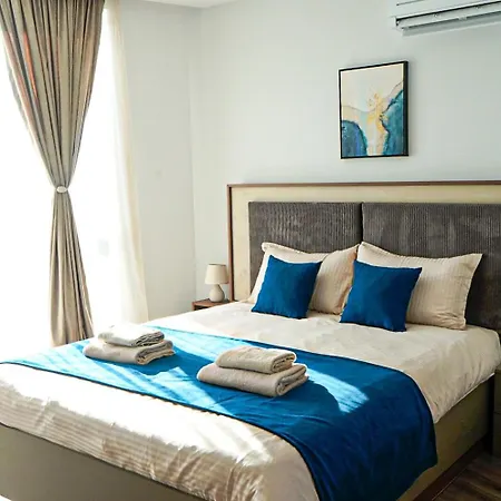 за гости танчеви Karlovo